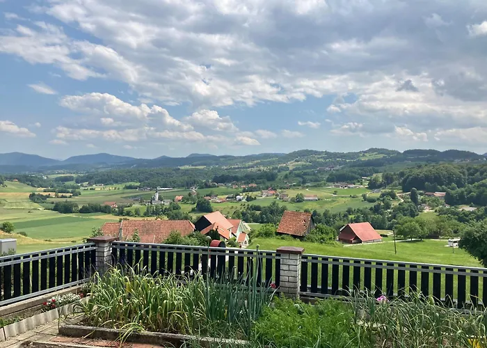 Kozjanski Odklop 別荘